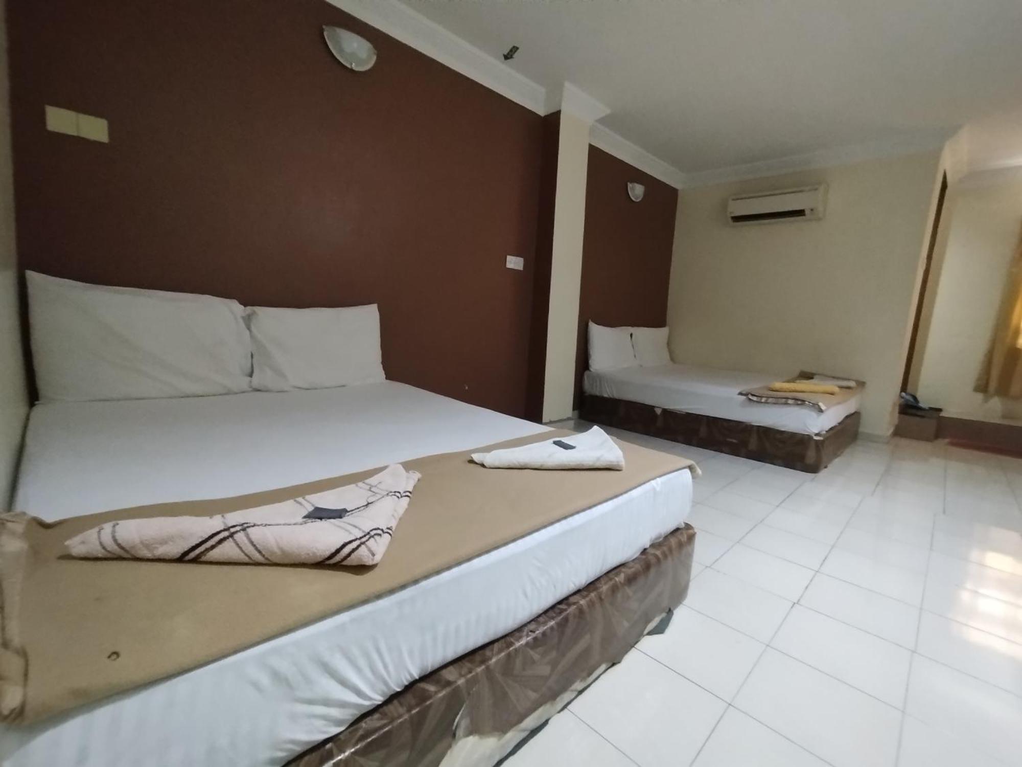 Sentosa Villa Hotel Klang Ngoại thất bức ảnh