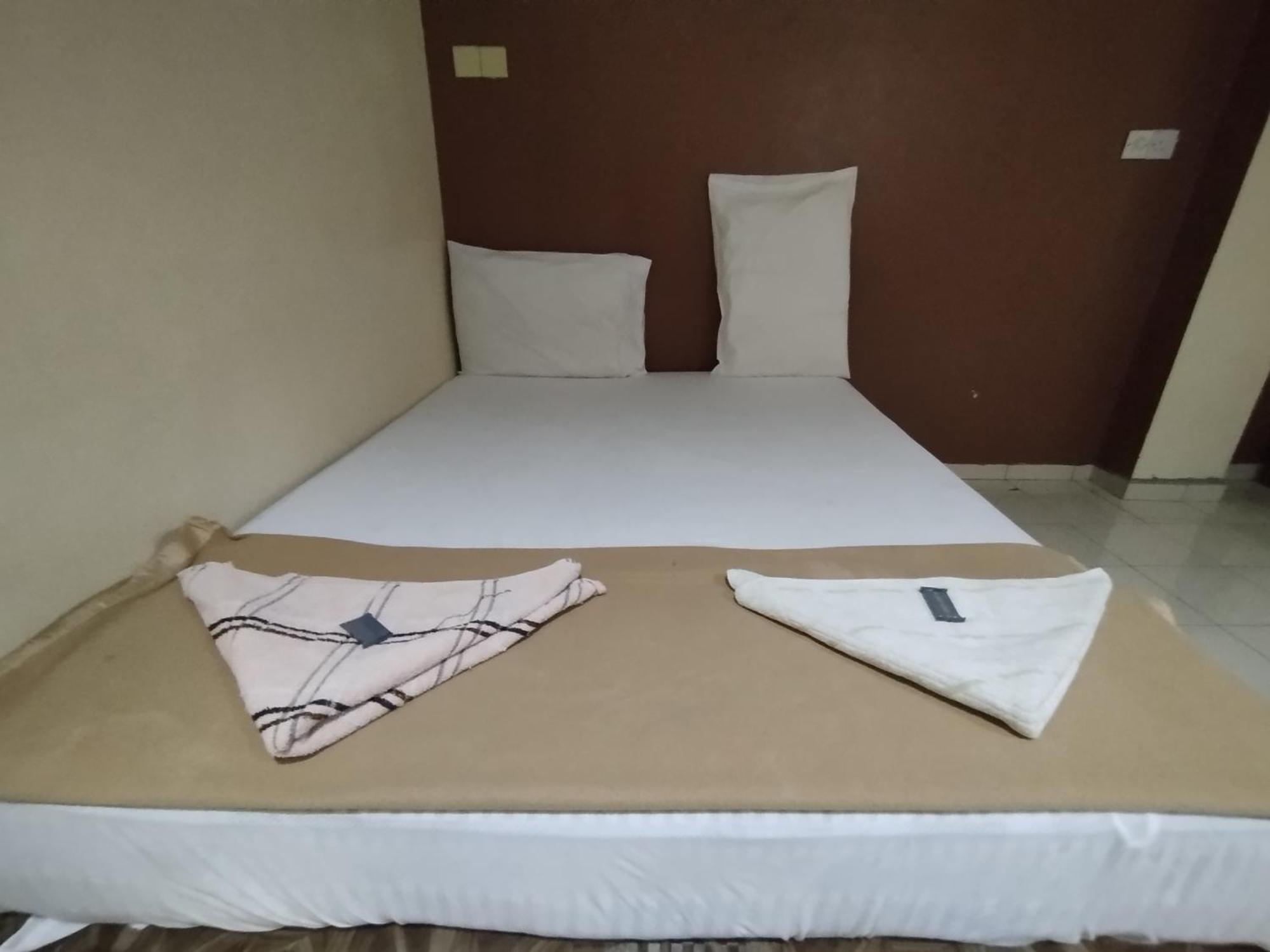Sentosa Villa Hotel Klang Ngoại thất bức ảnh
