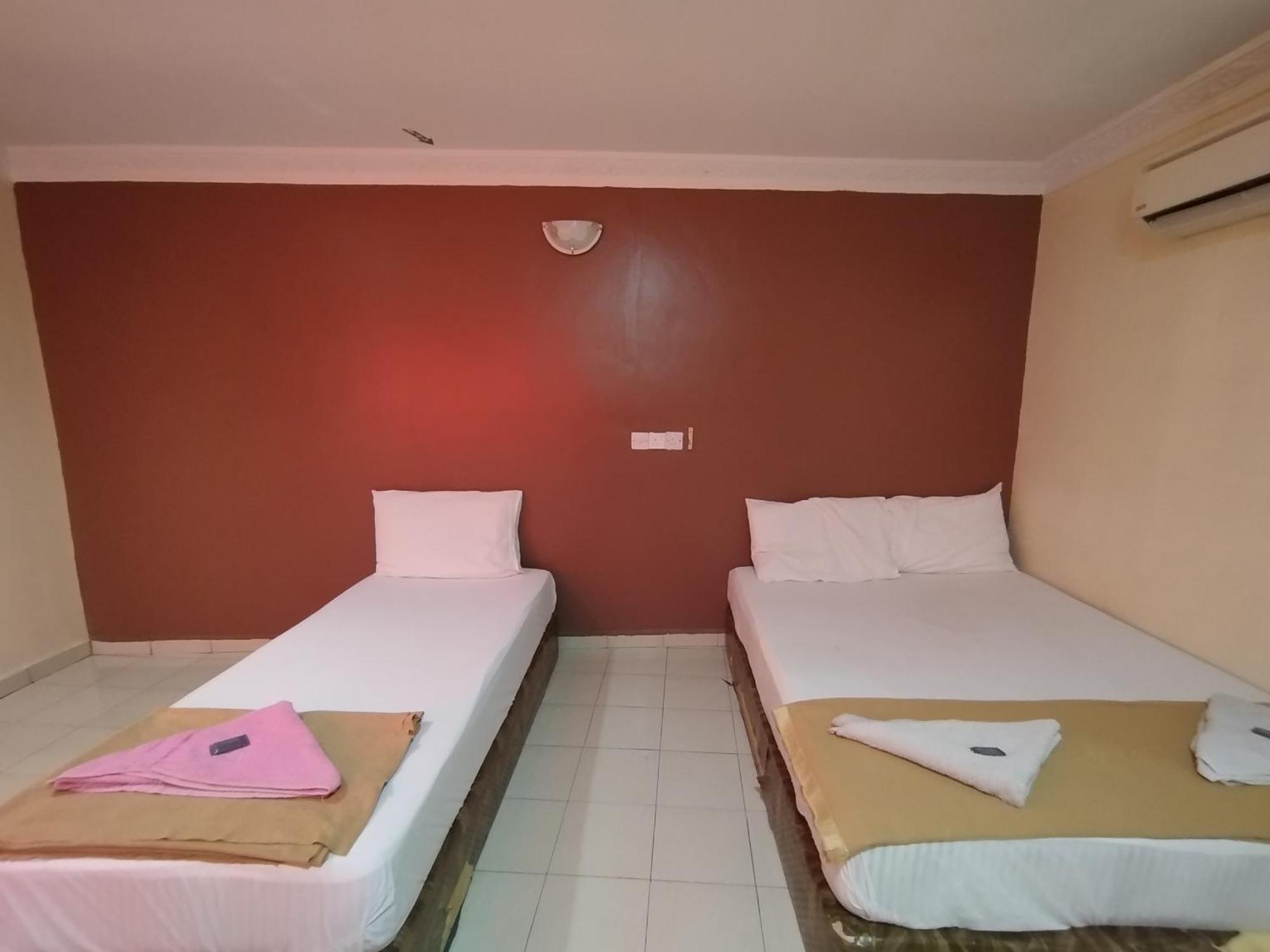 Sentosa Villa Hotel Klang Ngoại thất bức ảnh